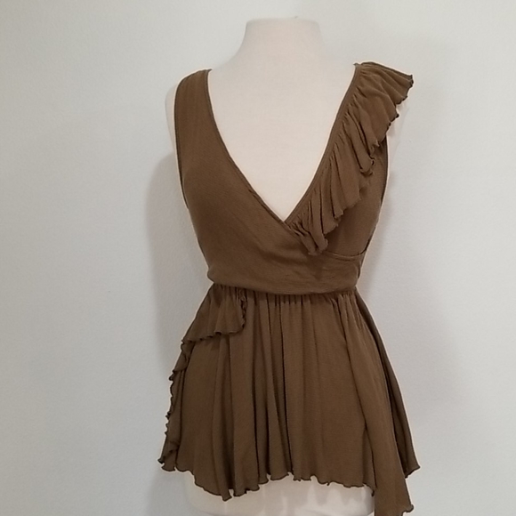 💕Free People Ruffle Tank Top💕 - Picture 2 of 9